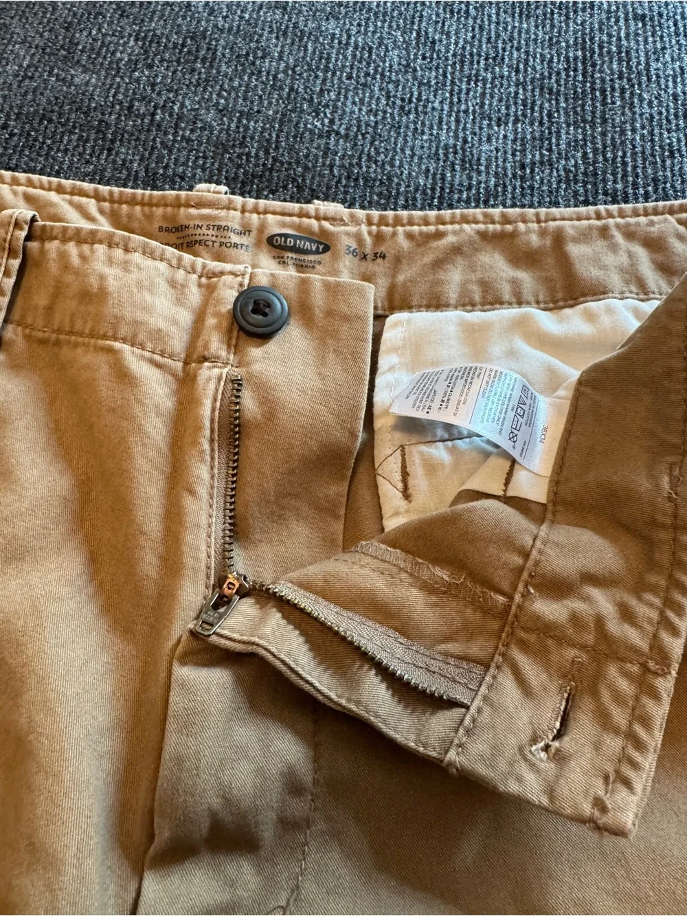 Old Navy Men’sBroken-In Straight Chino Khaki Pants Tan/Camel Size 36x34